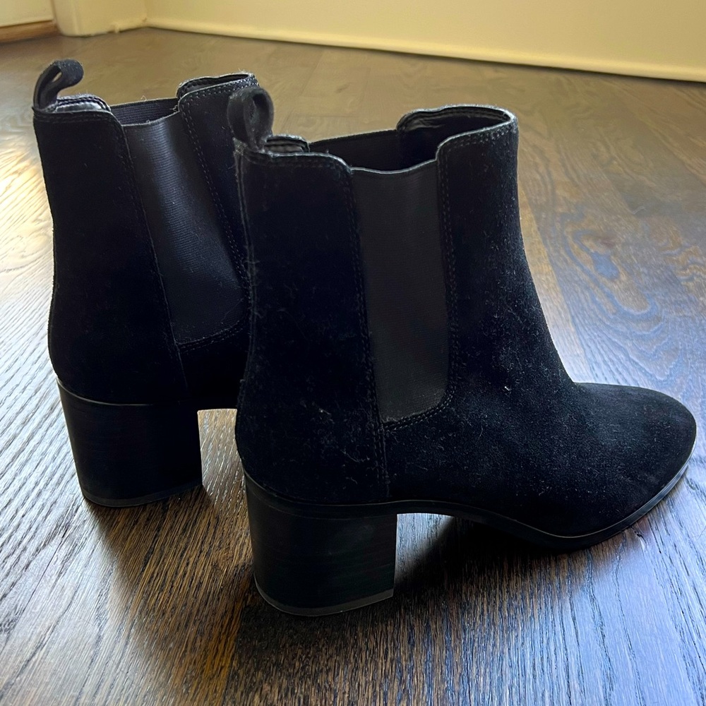 Banana Republic Ankle Boots (Black)
